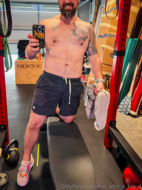 Tod With A Big D naked pornstar image
