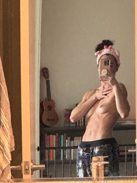 Tinyprudencevip sexo modelo imagen