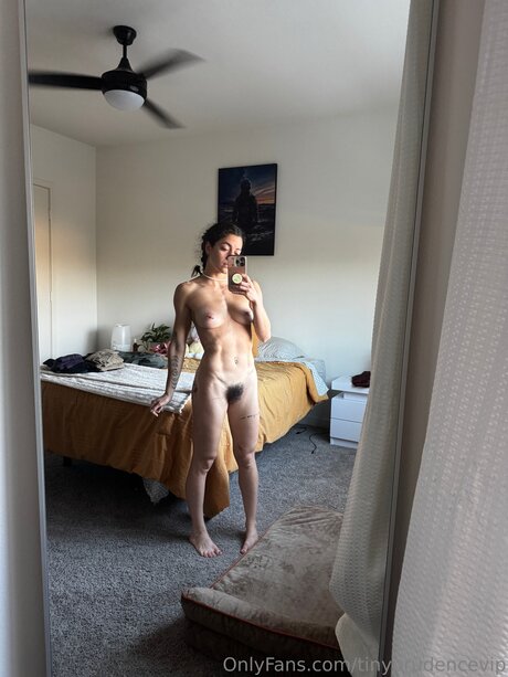 Tinyprudencevip pornstar beautiful gallery