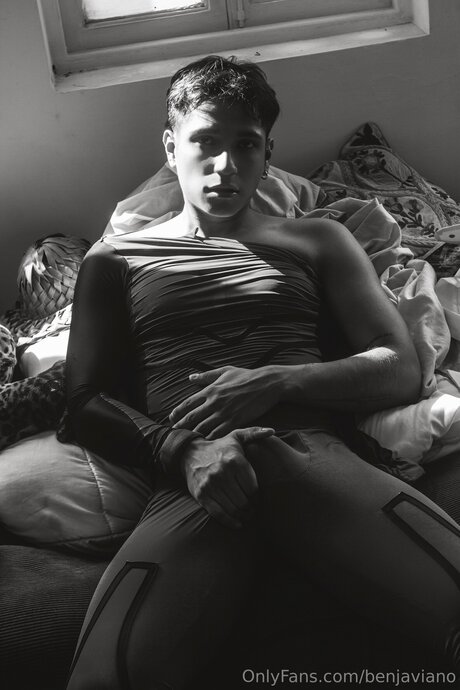 Benjaviano erotic star picture