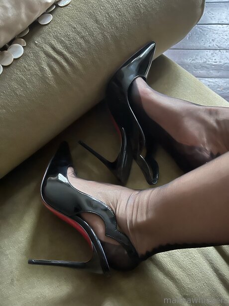 Malinawhispers modèle nu image