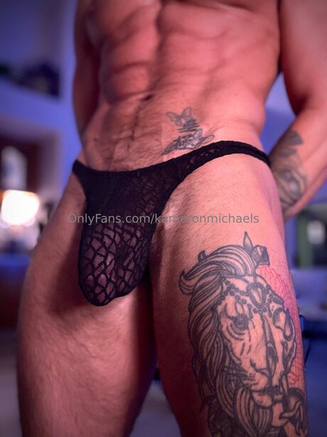 Kameronmichaels modèle porno img