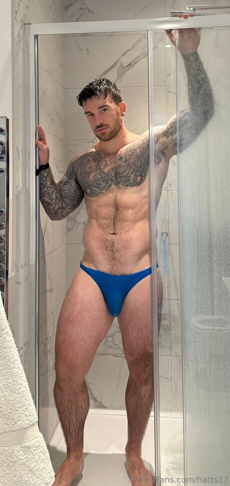 Hatts17 modelo hermosa imagen