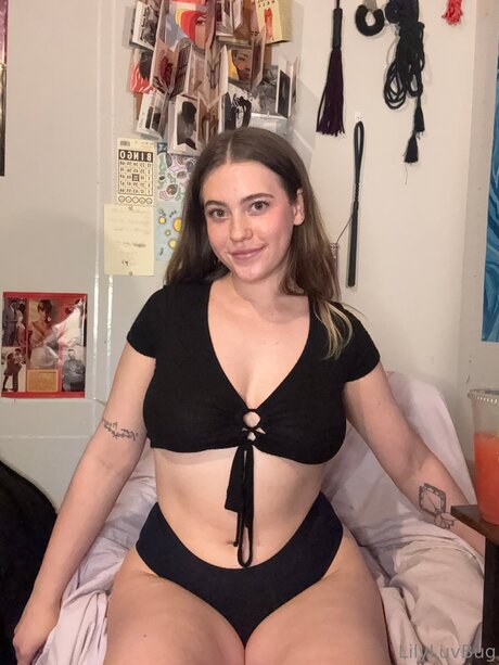 Babyyraisin actrice exclusive galeries