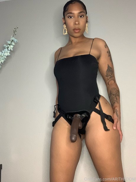Aritheamazon Ari T adult star galleries