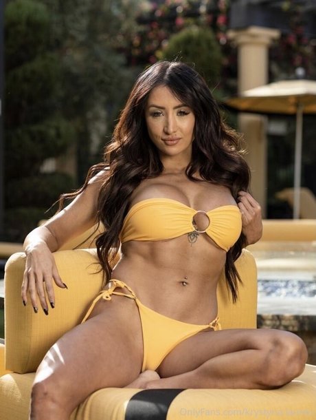 Krystyna Lauren art de star du porno galeries