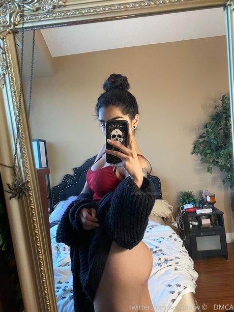 Saira Rose_ modèle parfait galeries