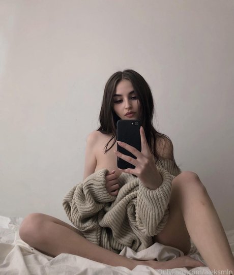 Aleksmlnv hd pornstar photo