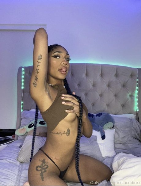 COCO DIOR nude actress picture