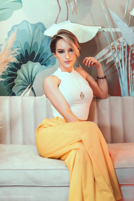 TheDaberryTwins Alex and Leah actrice xxx image