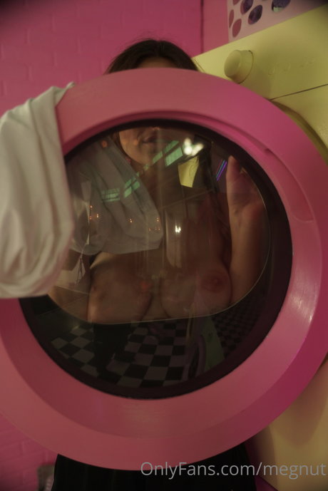 Megan Guthrie_ étoile sympa des photos