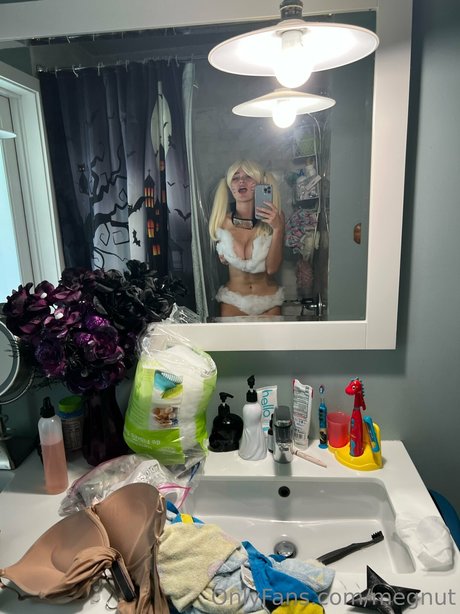 Megan Guthrie_ modèle de sexe archive