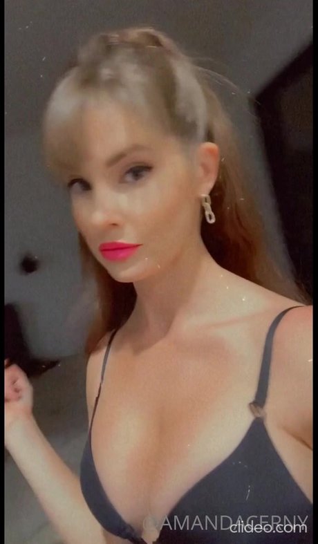 Amanda Cerny art star du porno image