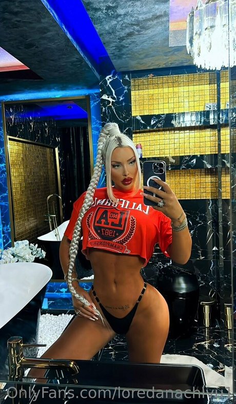 Loredana Chivu étoile magnifique image