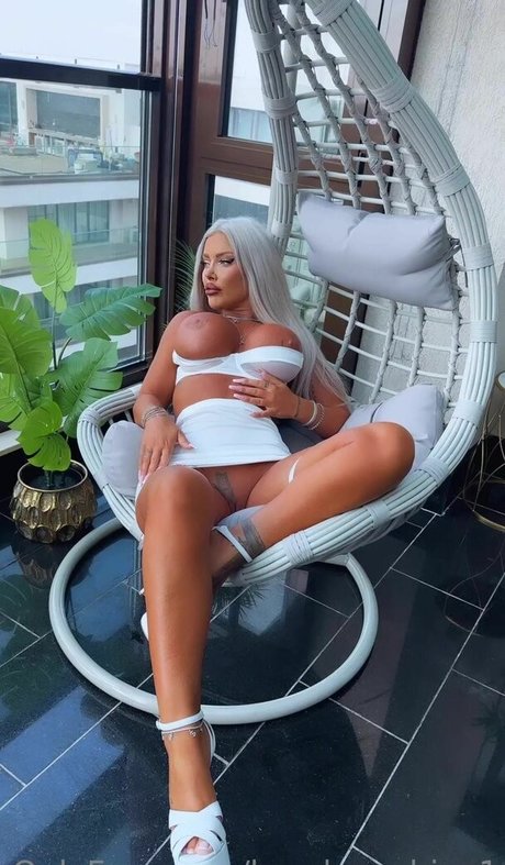 Loredana Chivu actriz caliente recopilación