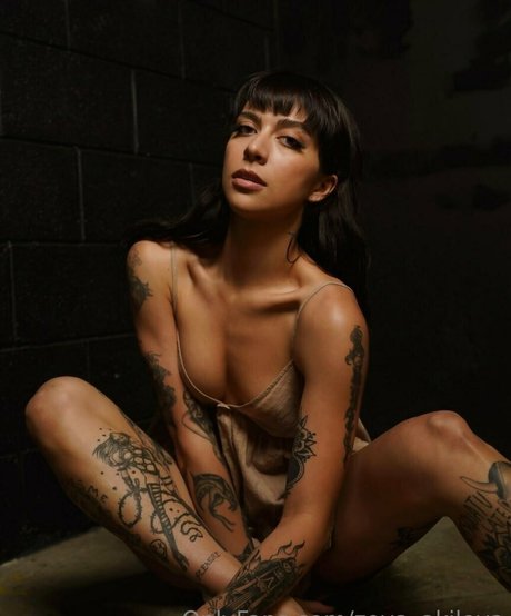 zoya akilova estrella xxx galería