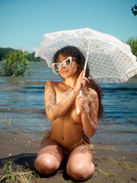 Spicymarii Lilfairymari nudes actress photos