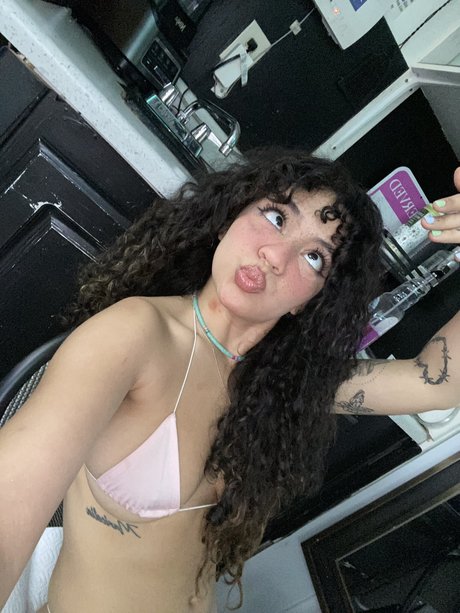 Spicymarii Lilfairymari actriz atractiva archivo