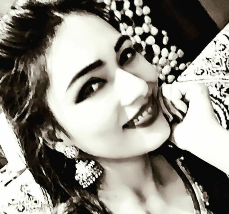 Zoya Rathore pornographic model archive