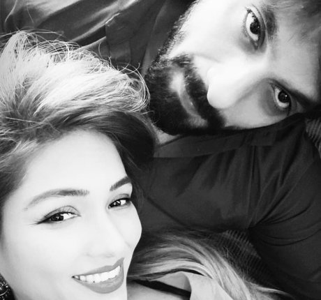 Zoya Rathore haut modèle collection