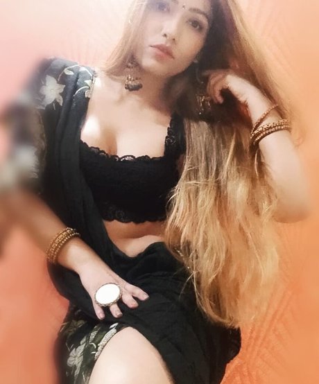 Zoya Rathore modelo gratis galería