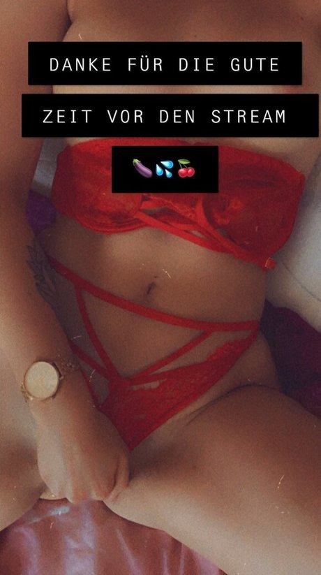 Zuccubuz actriz perfecta galerías