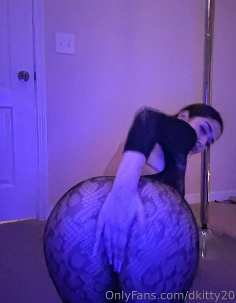 Dkitty20 modelo agradable imagen