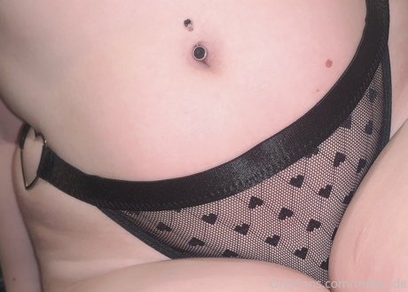 Misty Ide Bloodlustelf star érotique des photos