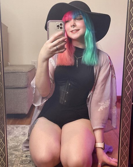 Misty Ide Bloodlustelf étoile hd galeries