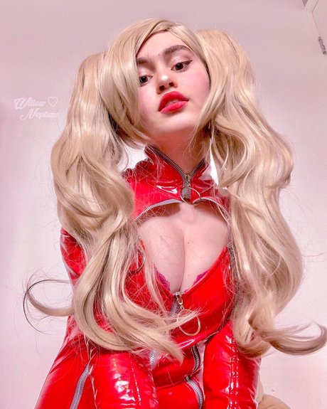 Willow neptune erotic pornstar gallery