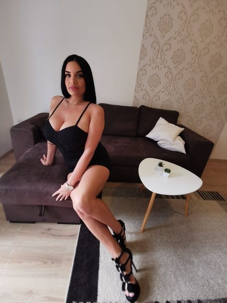 Alexa ddoficial actriz de desnudos imágenes