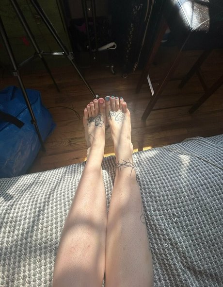 Cloversworldwide modèle porno archive