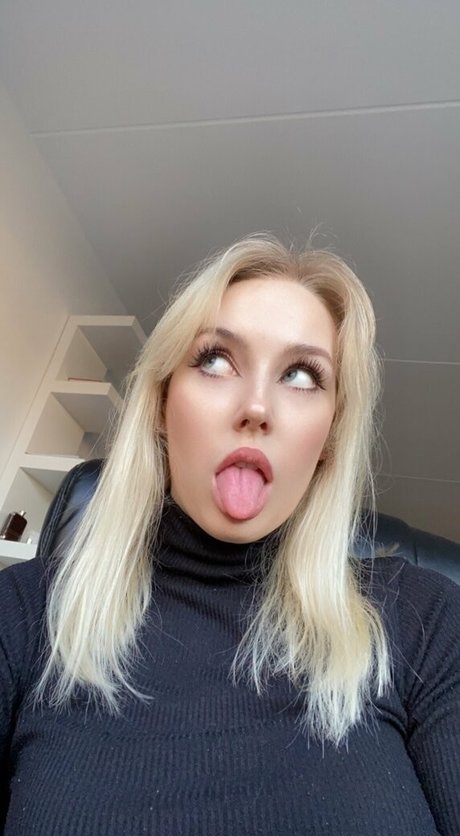 Dinulya modèle joli archive