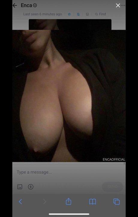 Encaofficial Enca Haxhia modelo desnudo fotos