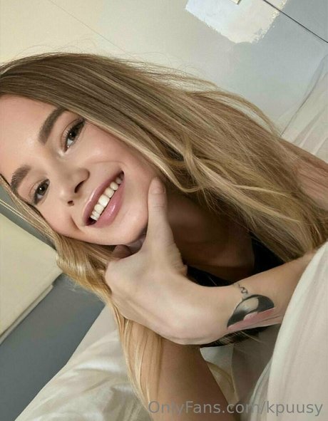 Kpuusy modelo bonita imágenes