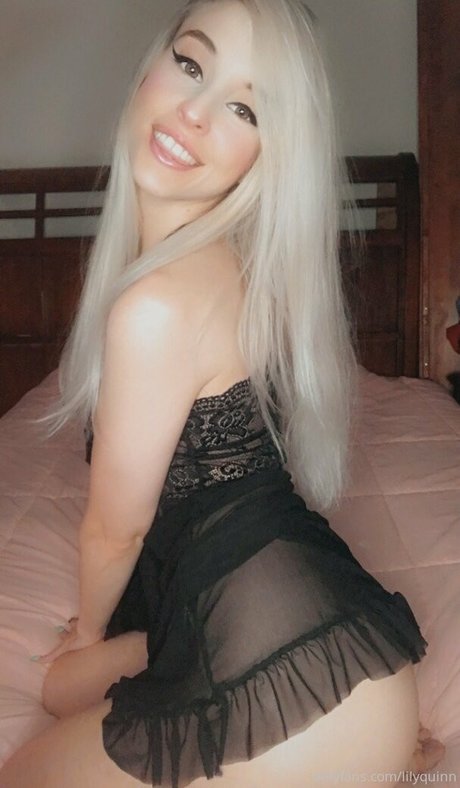 Lily Quinn star du porno belle images