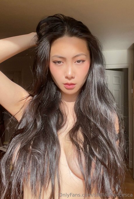 Stella Francesca_ star du porno sympa des photos