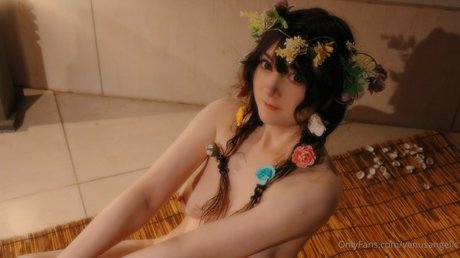 Venus Angelic modelo sexy galería