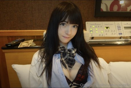 Venus Angelic buen modelo imágenes