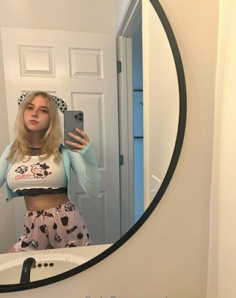 zooemoore estrella xxx archivo