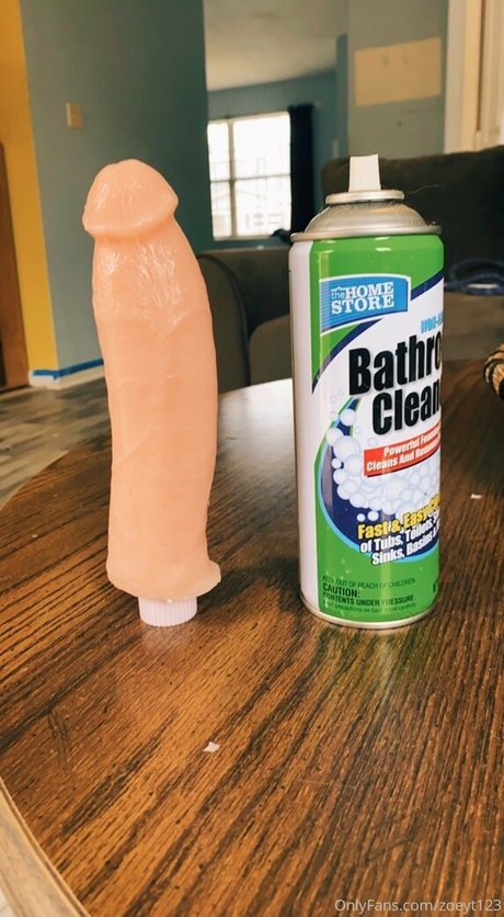 Zoeyt123 actrice de nus photos