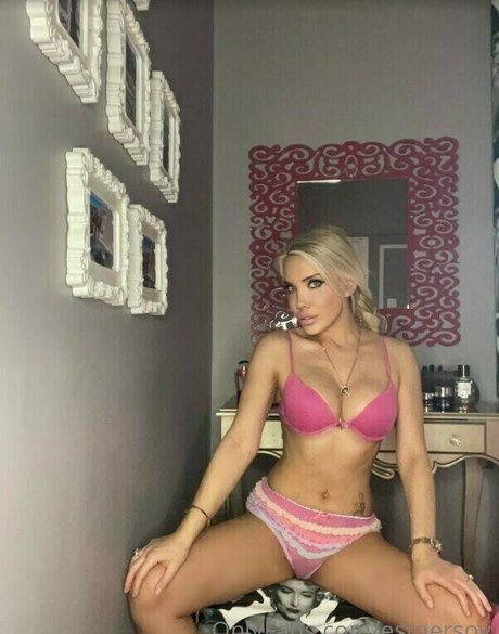 Esra Ersoy estrella porno en alta definición archivo