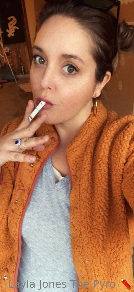 Layla Jones star du porno exclusive photo