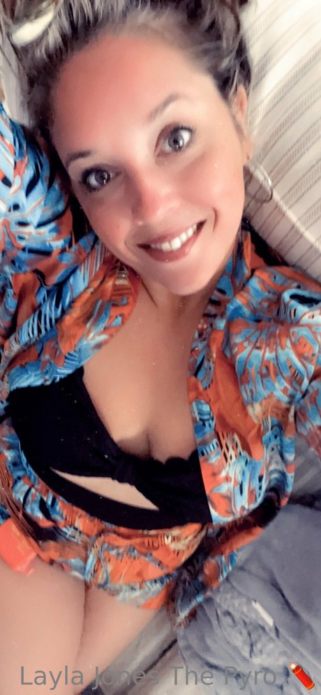 Layla Jones modelo hd galería