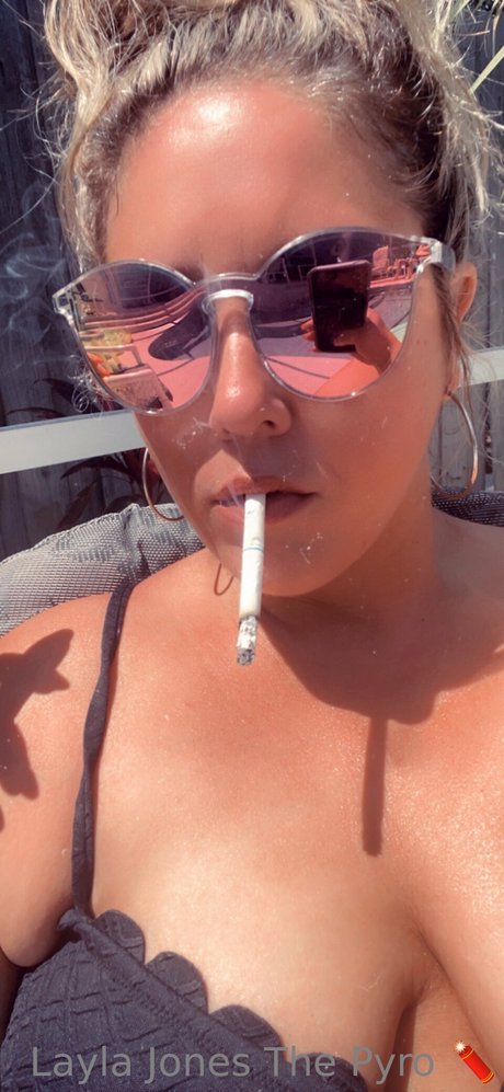 Layla Jones top star image