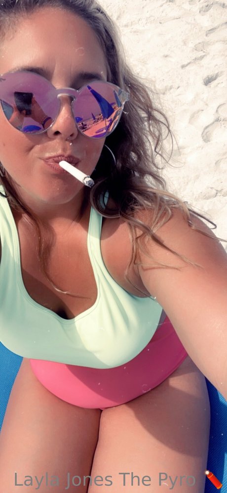 Layla Jones estrella de alta calidad galerías