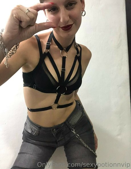 Valen Vip actrice parfaite photos