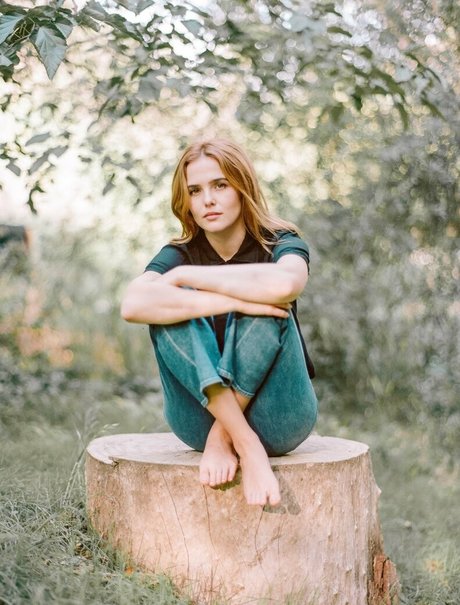 Zoey Deutch étoile de haute qualité galerie