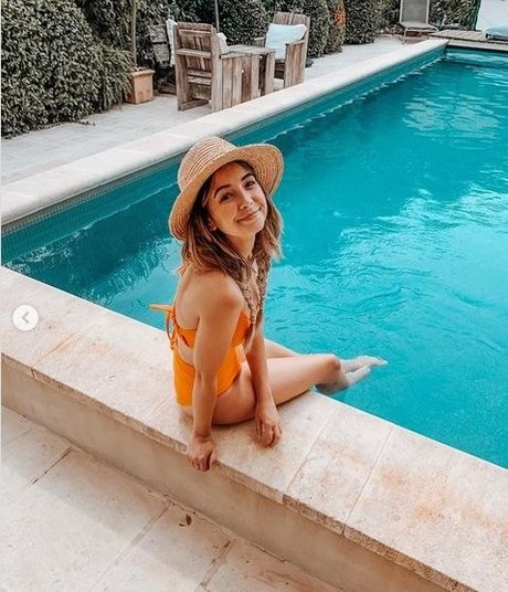 Zoe Sugg modelo bonita foto