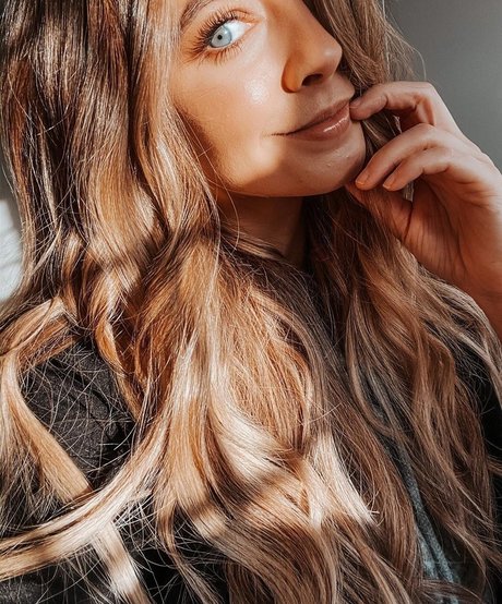 Zoe Sugg exclusive pornstar images